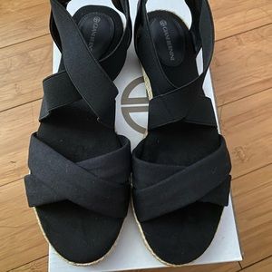 NIB Giani Bernini Espadrille for women size 5.5